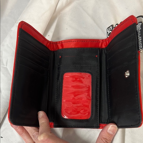 Sourpuss Black and Red She Devil Wallet - Picture 3 of 3
